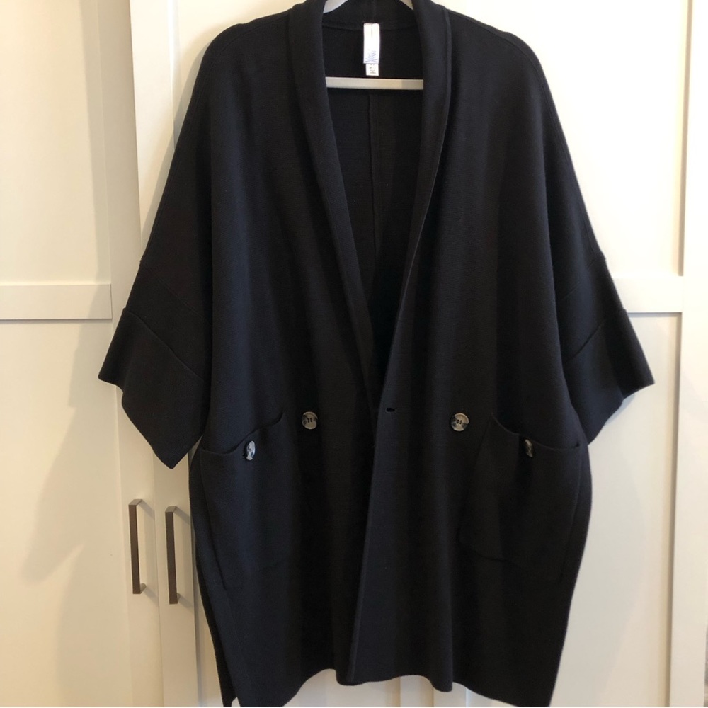 Marla Wynne Black Knit Cardigan Poncho Sweater NWOT